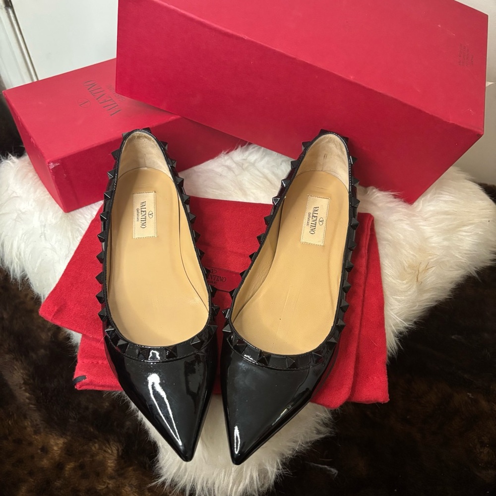 Valentino Black Patent Leather Women's Shoes
